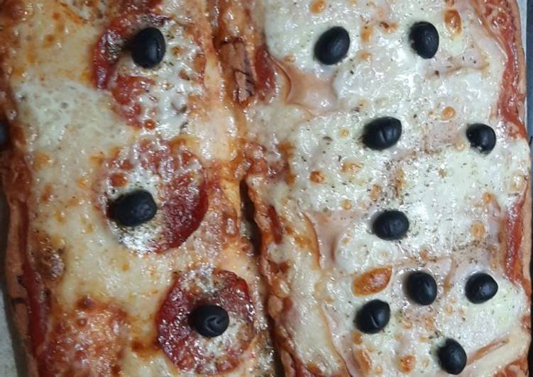 Pizza fit con masa de pechuga