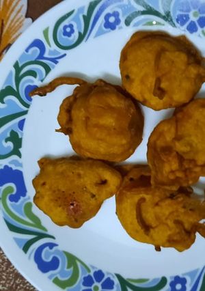 A picture of Tomato pakoray.