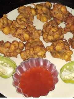 A picture of Corn pakoda.