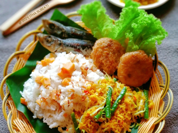 Cara mudah membuat Nasi Sela &amp;amp; Urap Bumbu Genep khas Bali yang sesuai selera