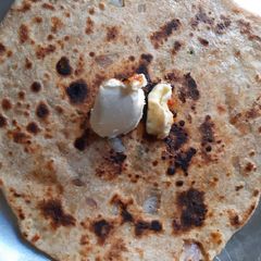 A picture of Dhaba style aaloo parantha.