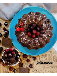 عکسی از دستور کیک موز و شکلات گردویی