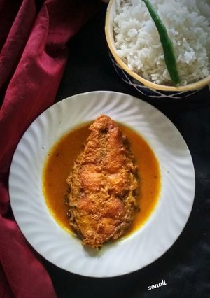 কাতল মাছের কালিয়া(katla macher kalia recipe in bengali) রেসিপির প্রধান ছবি