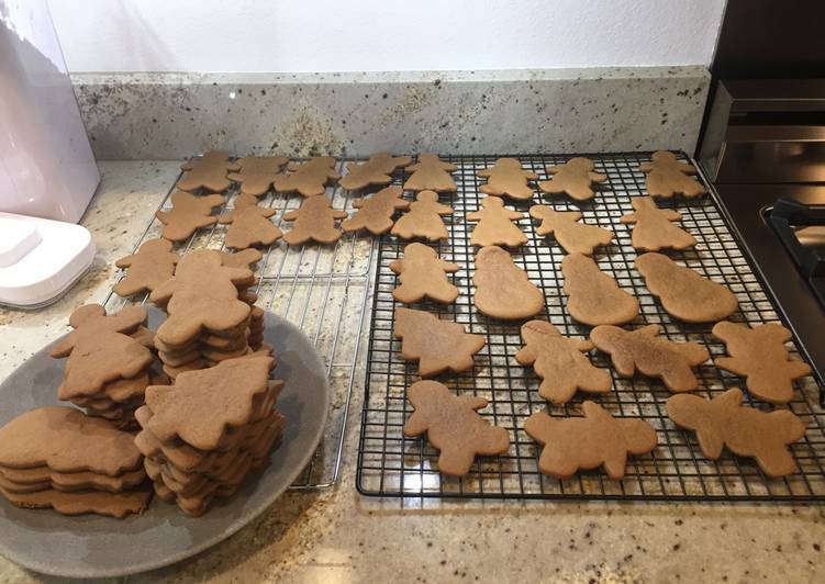 Simple Way to Make Quick Gingerbread People