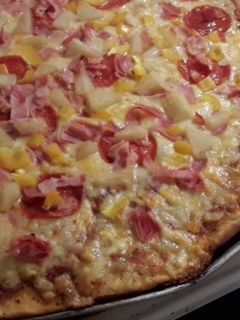 Una foto de Pizza en sartén