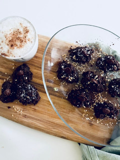 Foto di Biscotti con cornflakes e crema al caramello ✅