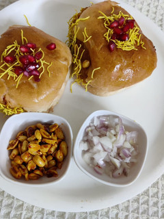 દાબેલી (Dabeli Recipe In Gujarati) રેસીપી મુખ્ય ફોટો