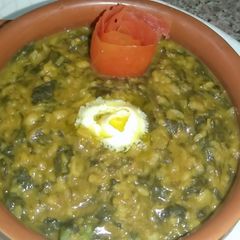 A picture of Makhni Daal palak dhaba style.