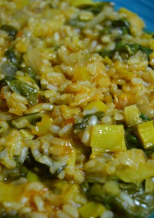 Foto principal de Arroz integral meloso con espinacas