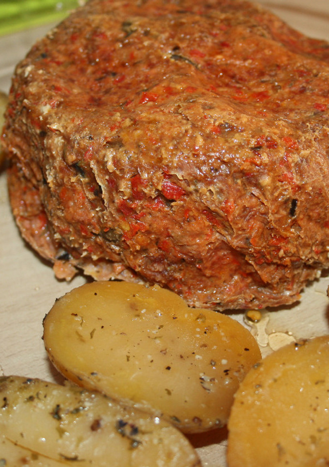 Una foto de Pastel de carne picada con patatas asadas (Slow cooker)