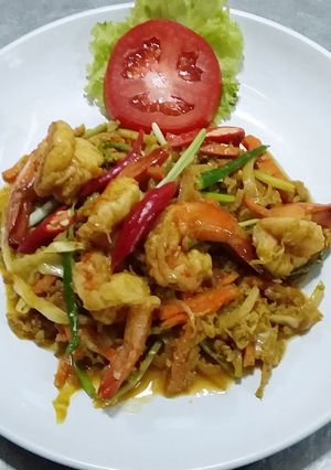 รูปของ กุ้งผัดผงกะหรี่