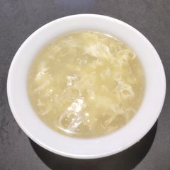 A picture of Cream Corn Soup with Fish Maw.