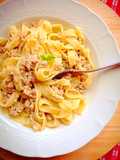 Tagliatelle al ragù bianco