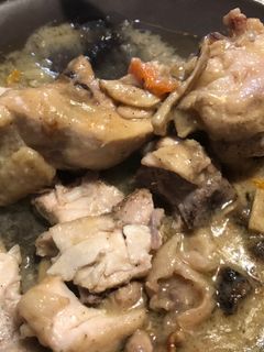 Una foto de Pollo a la cerveza