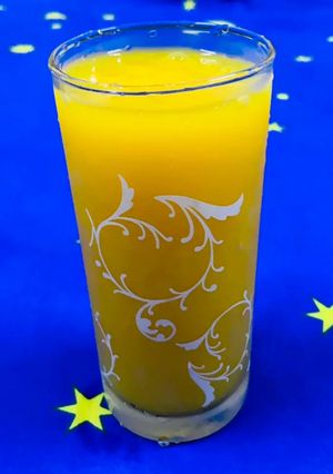A picture of Fresh mango juice (Alphonso).