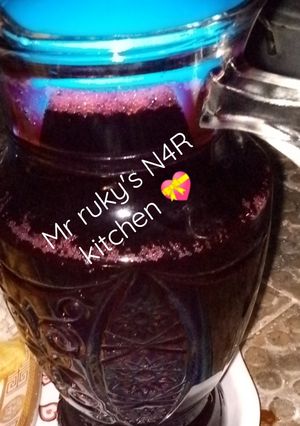 A picture of Zobo juice.