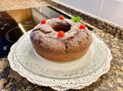 Una foto de tarta con chips de chocolate
