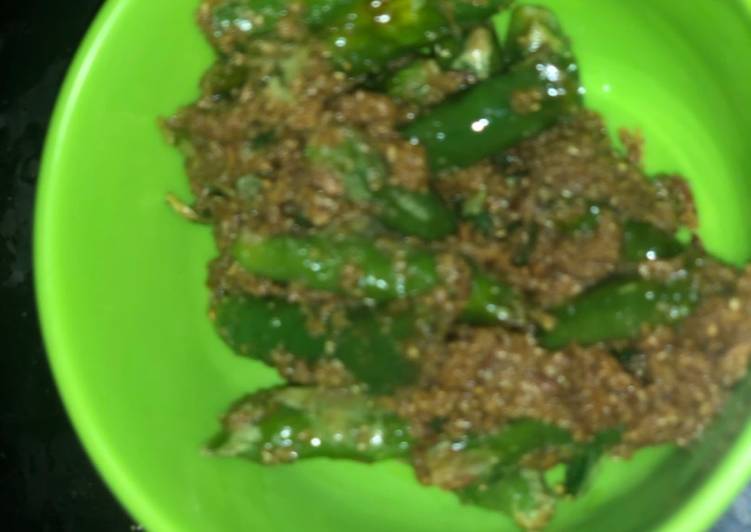 Recipe of Super Quick Homemade Instant Chilli Pickle-spicy yet tasty