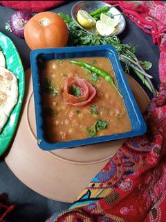 स्ट्रीट स्टाइल मटरा चाट(STREET STYLE MATRA CHAAT RECIPE IN HINDI) रेसिपी मुख्य फोटो