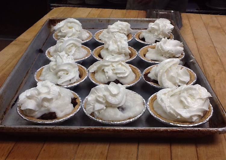Steps to Make Award-winning Chocolate Haupia pie