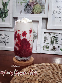 Foto resep Raspberry Yogurt Milk