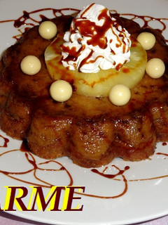 Una foto de Puding de turrón de Alicante