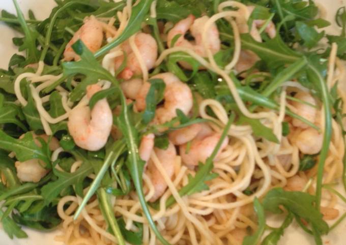 Simple Way to Make Ultimate Shrimp, Noodle and Arugula Salad