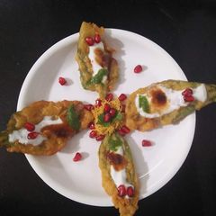 A picture of PalaK Patta chaat.