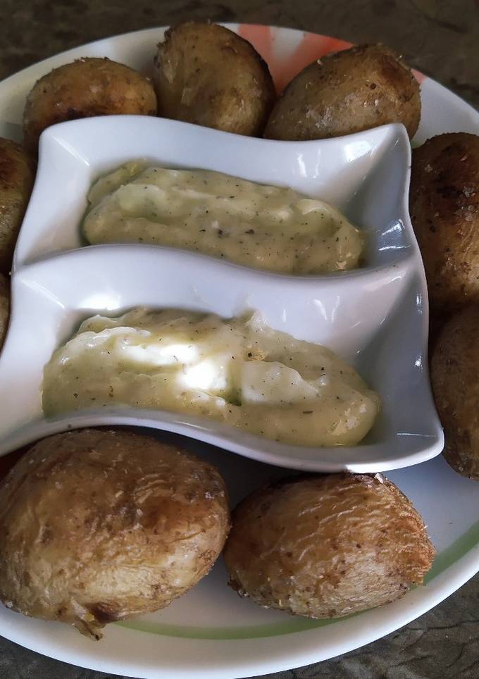 Смачна запечена картопля