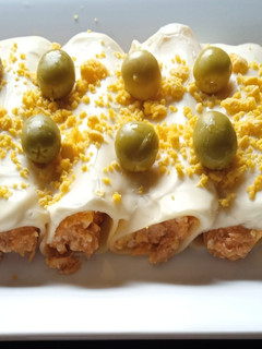 Una foto de Canelones fríos