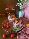 Parfait de Skyr aux Fraises et Noix de Coco