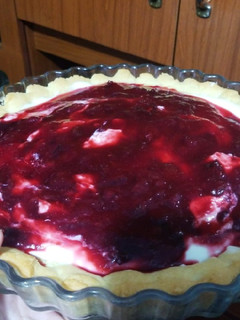 Una foto de Tarta de mermelada ciruela y queso crema