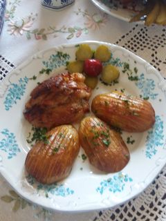 Pácolt csülök sütve, vajas svéd burgonyával recept fotója