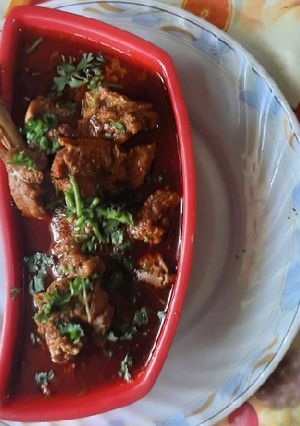 A picture of Butter Chicken masala.