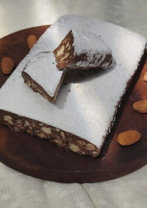 Una foto de 🌟 "Turrón" nevado choco cookies con almendras - 5 ingredientes 🌟