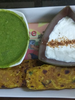 દૂધી ના થેપલા (Dudhi Thepla Recipe In Gujarati) રેસીપી મુખ્ય ફોટો
