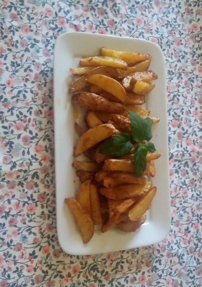 Una foto de Patatas bravas a mí estilo