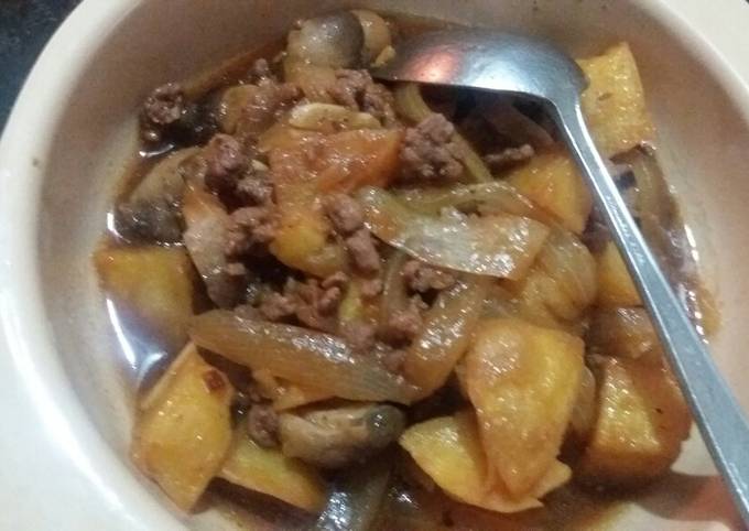 Cara Gampang Membuat Kentang dan Jamur Merang Masak Kecap Anti Gagal