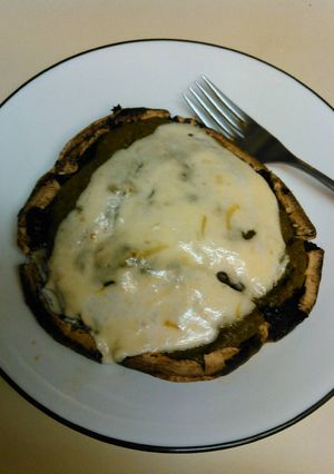 A picture of Portobello Mushroom and Alfredo.