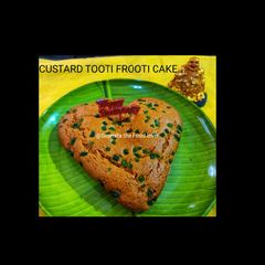 A picture of Custard tooti frooti cake.