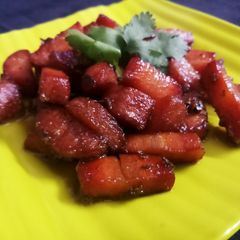A picture of Honey glazed carrots.