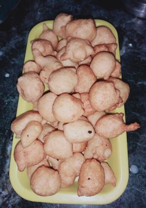 कढ़ी के पकौड़े (kadhi ke pakode recipe in hindi) रेसिपी मुख्य फोटो