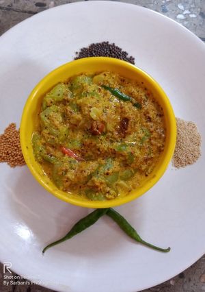 ঝিঙের রসা রেসিপির প্রধান ছবি