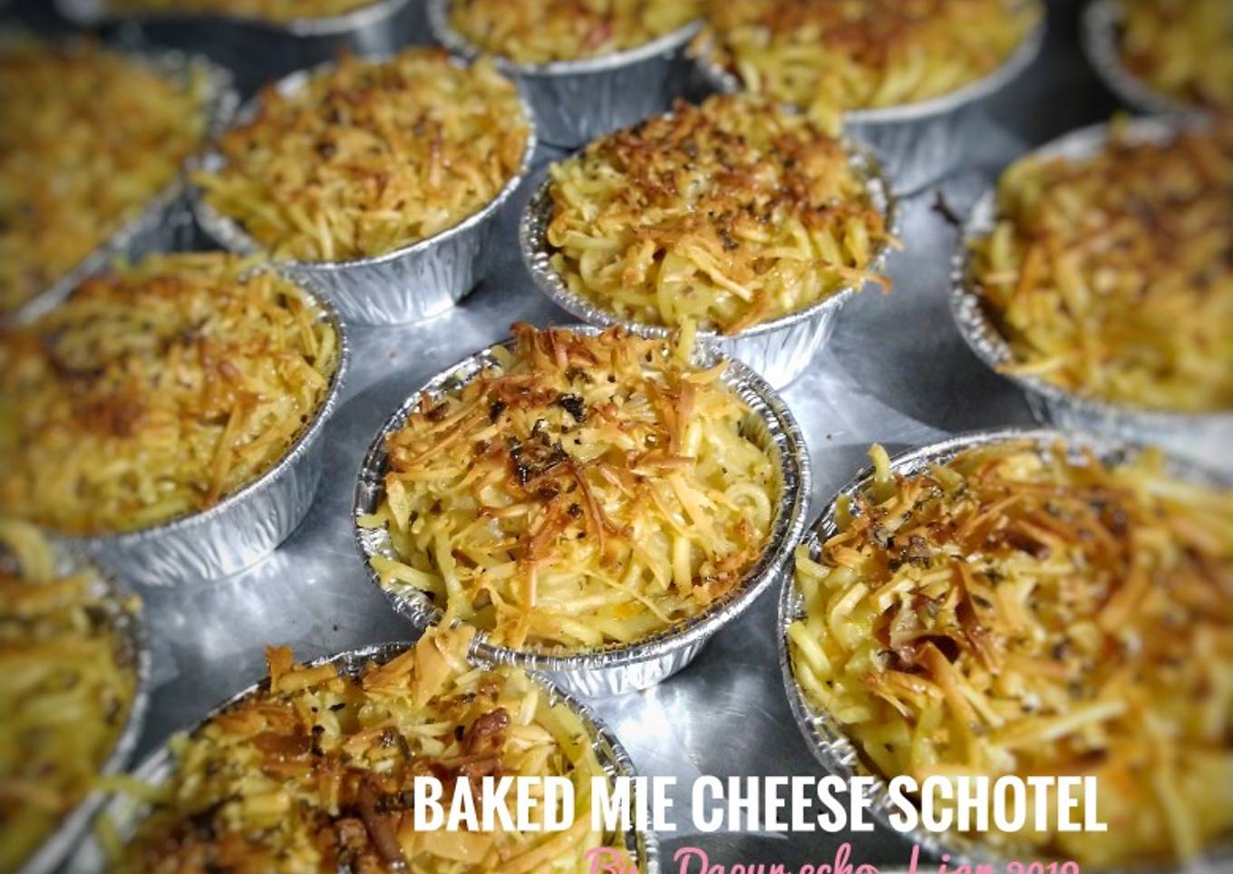 Baked MIE CHEESE schotel