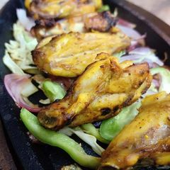 A picture of Lemon Chicken Bar B Q 💛💛.
