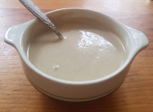 Una foto de Salsa de tahini