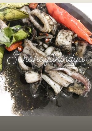 Foto resep Cumi Bumbu Tinta Hitam