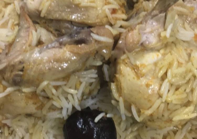 مدفونة الكاتم (قدر الضغط)