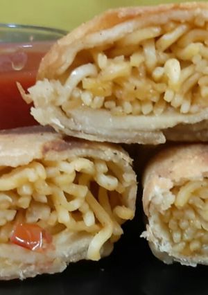 A picture of Atta Maggi Roll.