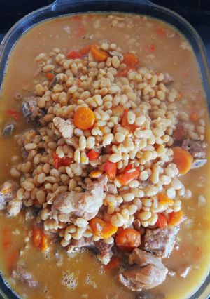 Una foto de Habichuelas con costillas de cerdo